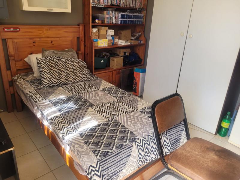 4 Bedroom Property for Sale in Kleinbaai Western Cape